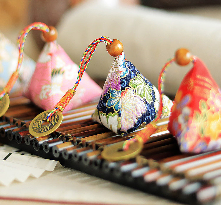 1658472075318138.jpg 香包.jpg