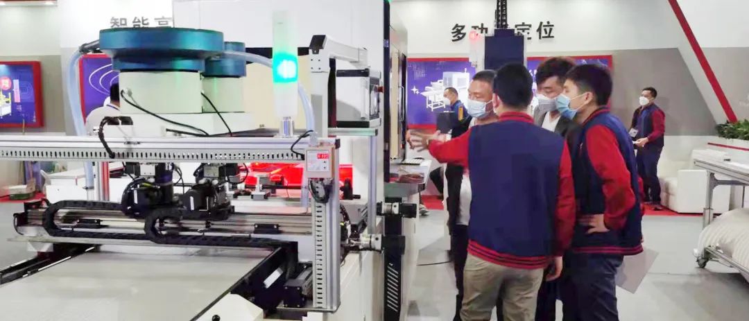 1658474495180518.jpg 06.jpg